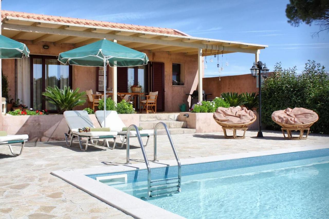 Villa Cottage Kantrillies Fokata Dış mekan fotoğraf
