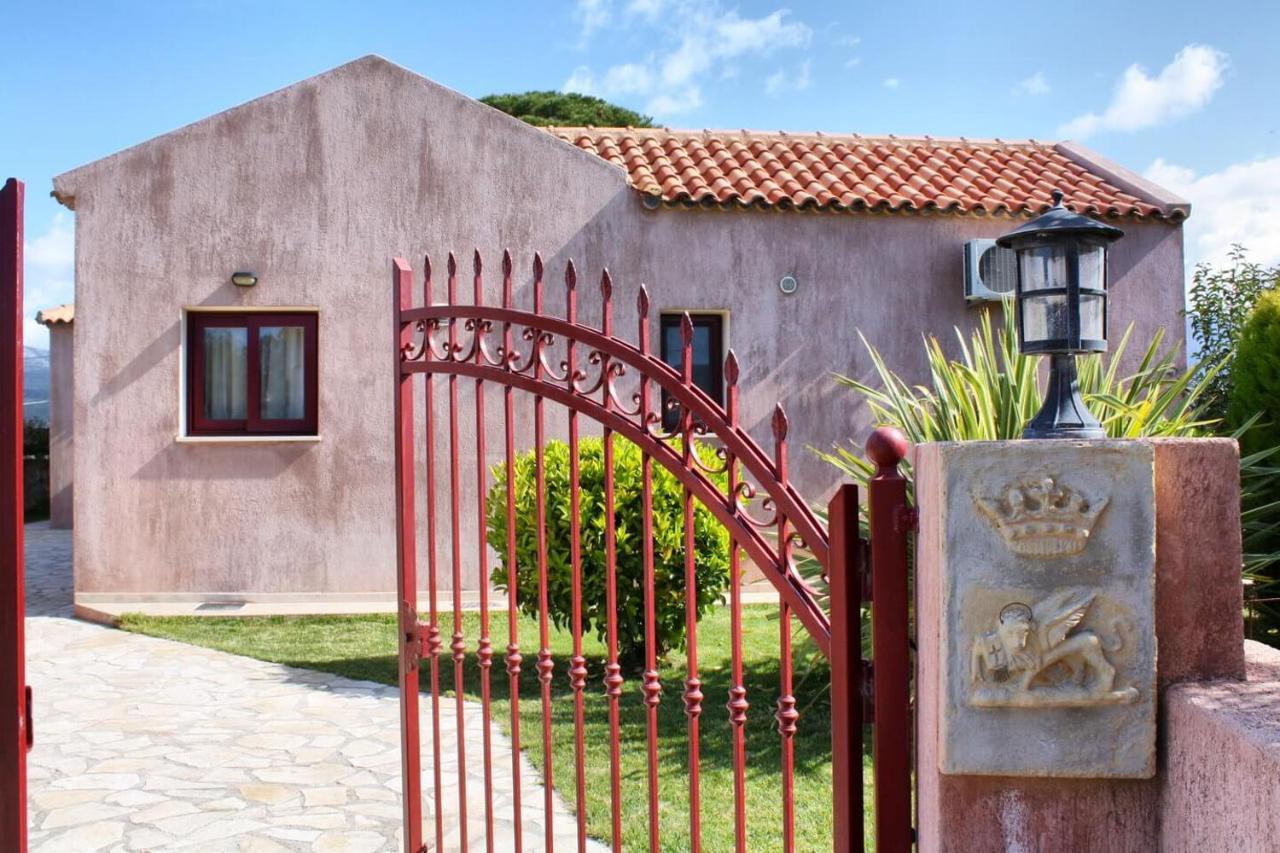 Villa Cottage Kantrillies Fokata Dış mekan fotoğraf